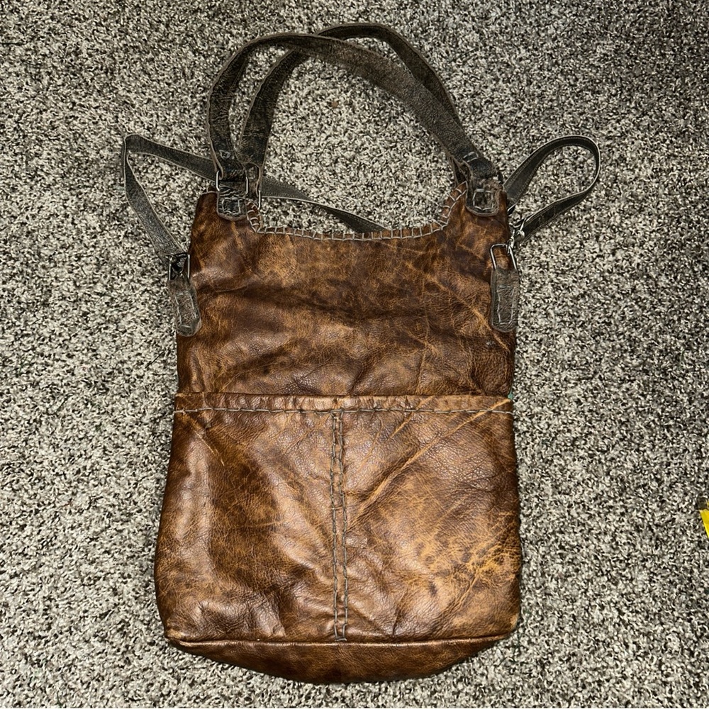 Urban Gypsy Floral Felt Crossbody Purse with Bird Motif - Picture 2 of 10